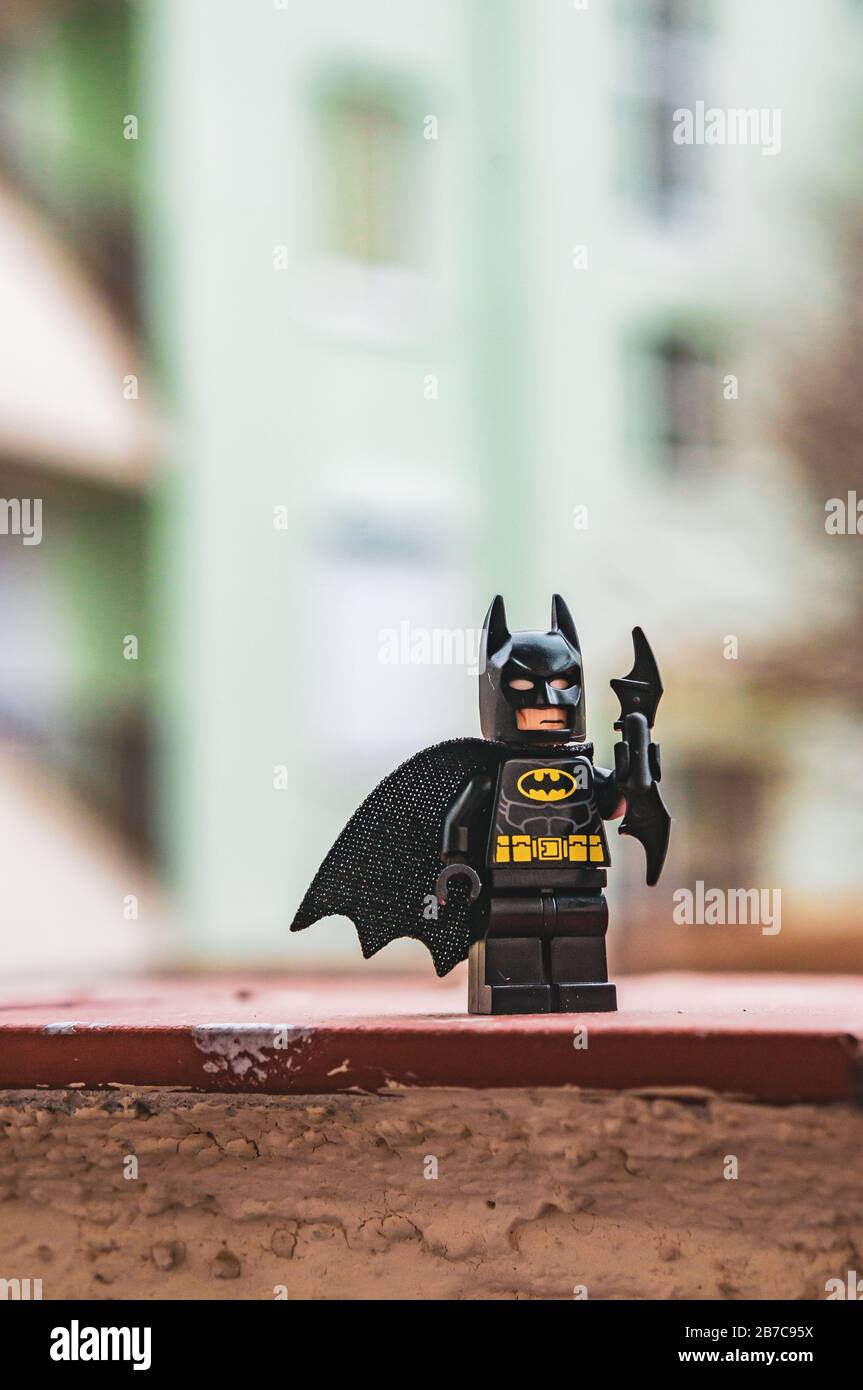 Batman boomerang cheap toy