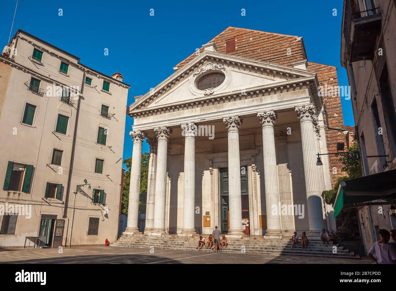 basilica san nicola da tolentino