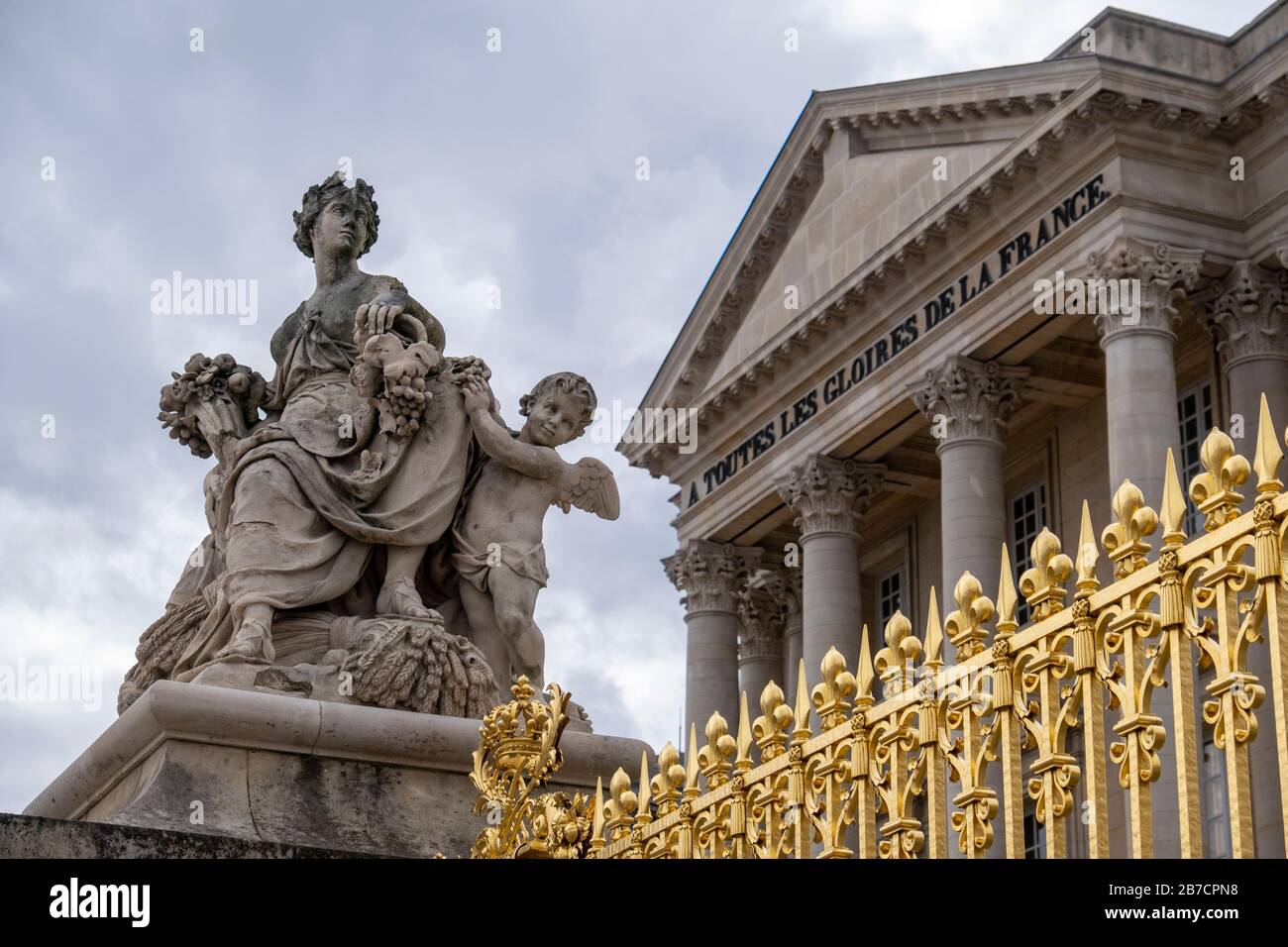 Statue outside the Palace of Versailles, France Stock Photo Alamy