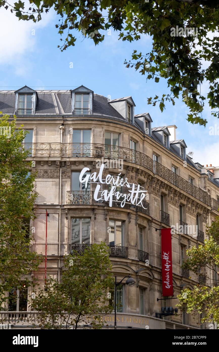 Exterior view of the Galeries Lafayette building in Paris, France, Europe Stock Photo