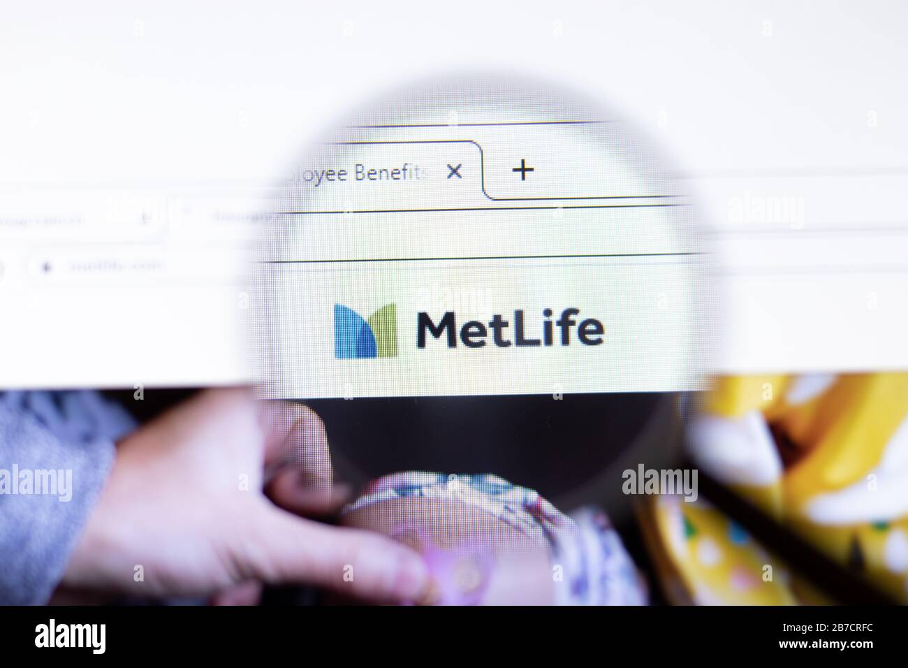 Los Angeles, California, USA - 15 March 2020: MetLife icon on website page. Metlife.com logo visible on display screen, Illustrative Editorial Stock Photo