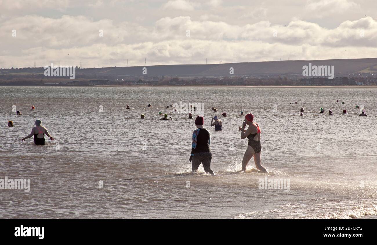 Portobello, Edinburgh, Scotland, UK. 15th Mar 2020. UK weather, sunny