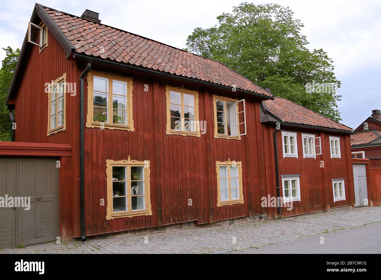 Swedish scandinavian nordic old home house residential architecture ...