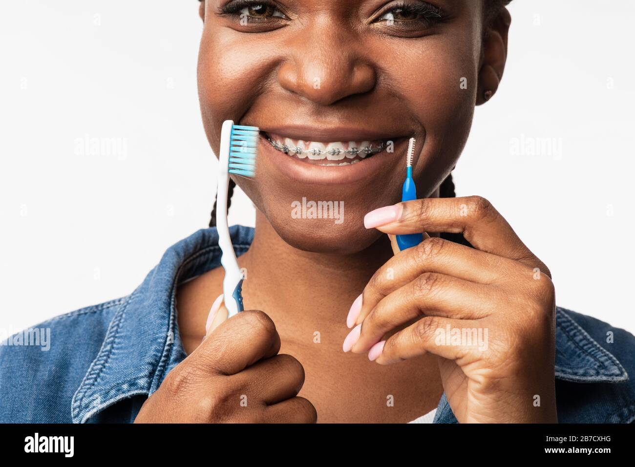 Girl with braces hi res stock photography and images Alamy