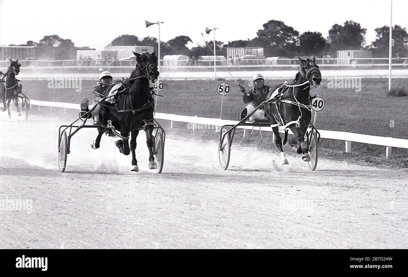 Harness Driver Race Racing Hi-res Stock Photography And Images - Alamy