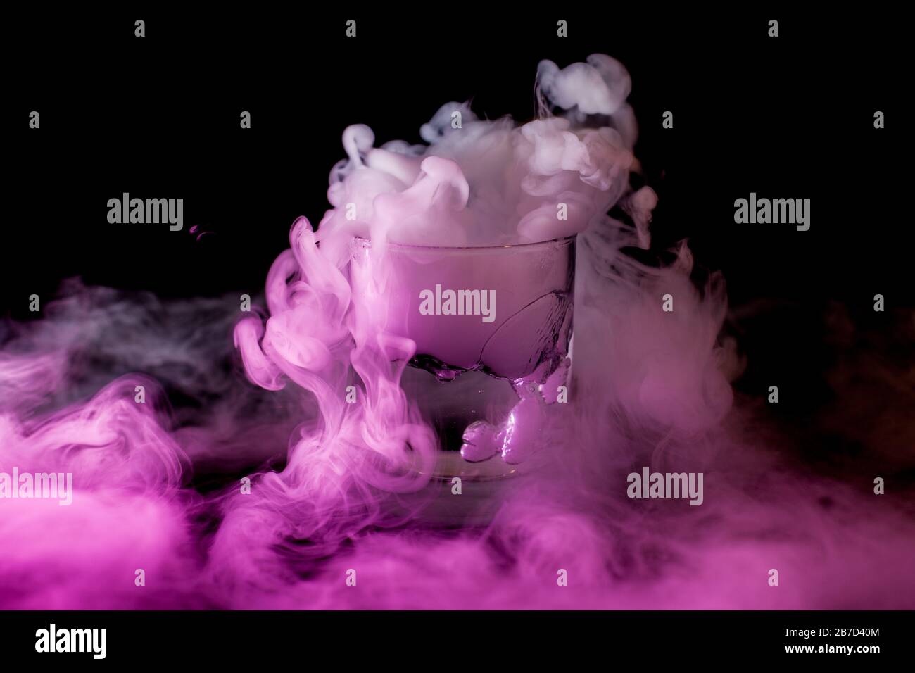 Chemical reaction of dry ice with liquid Stock Photo Alamy