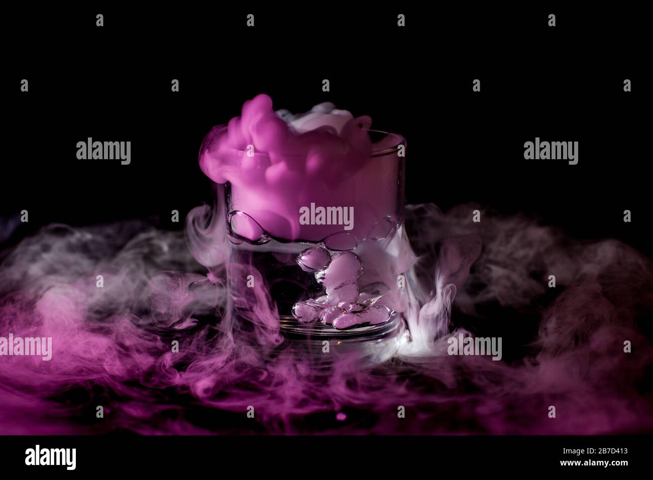 Chemical reaction of dry ice with liquid Stock Photo Alamy