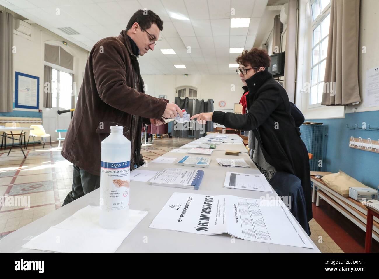 LOCAL ELECTIONS: POLLING STATIONS OPENED IN PARIS Stock Photo