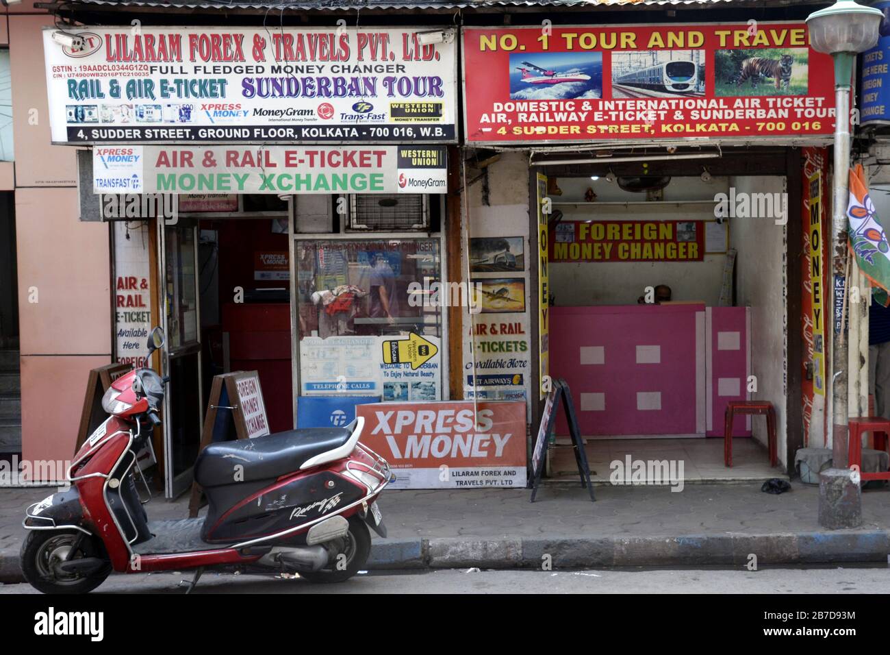 Kolkata, India. 15th Mar, 2020. Deserted travel and money exchange 