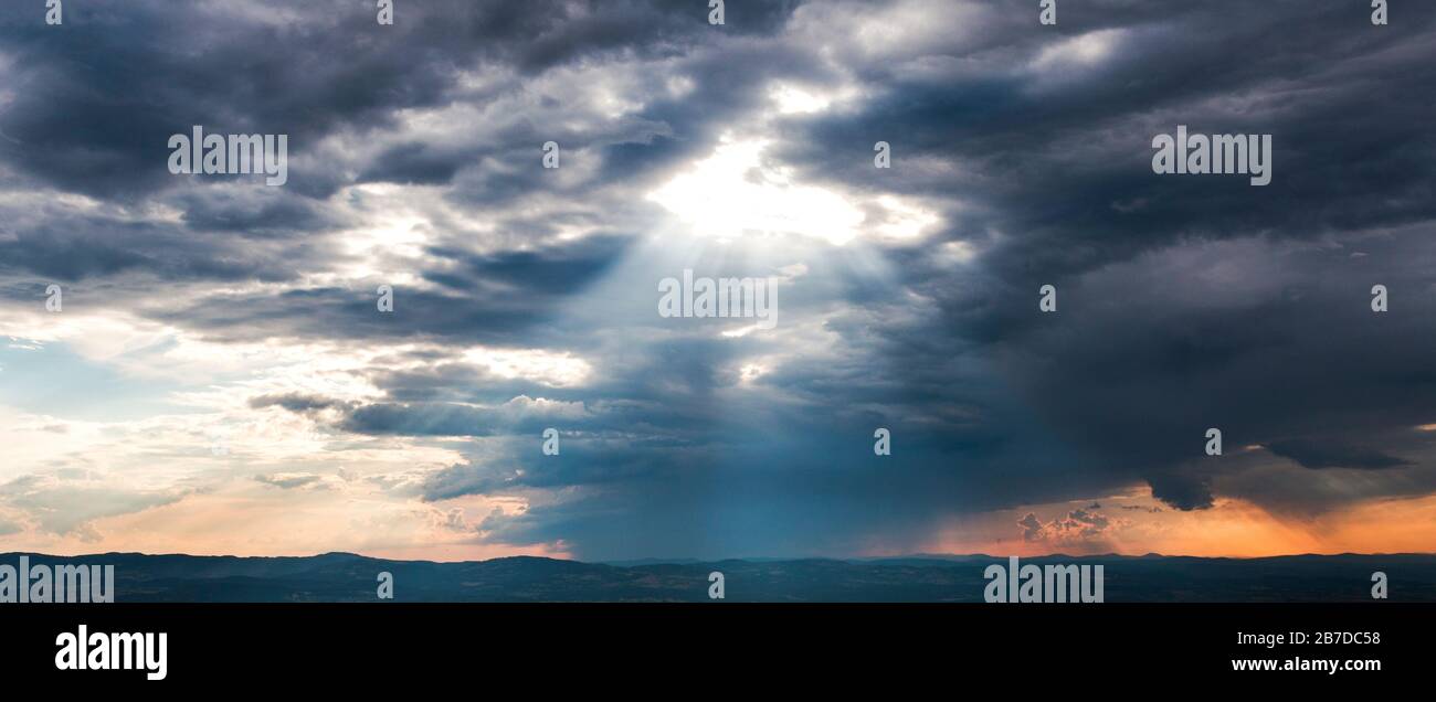 Cloudy sky, before the storm, background Stock Photo - Alamy
