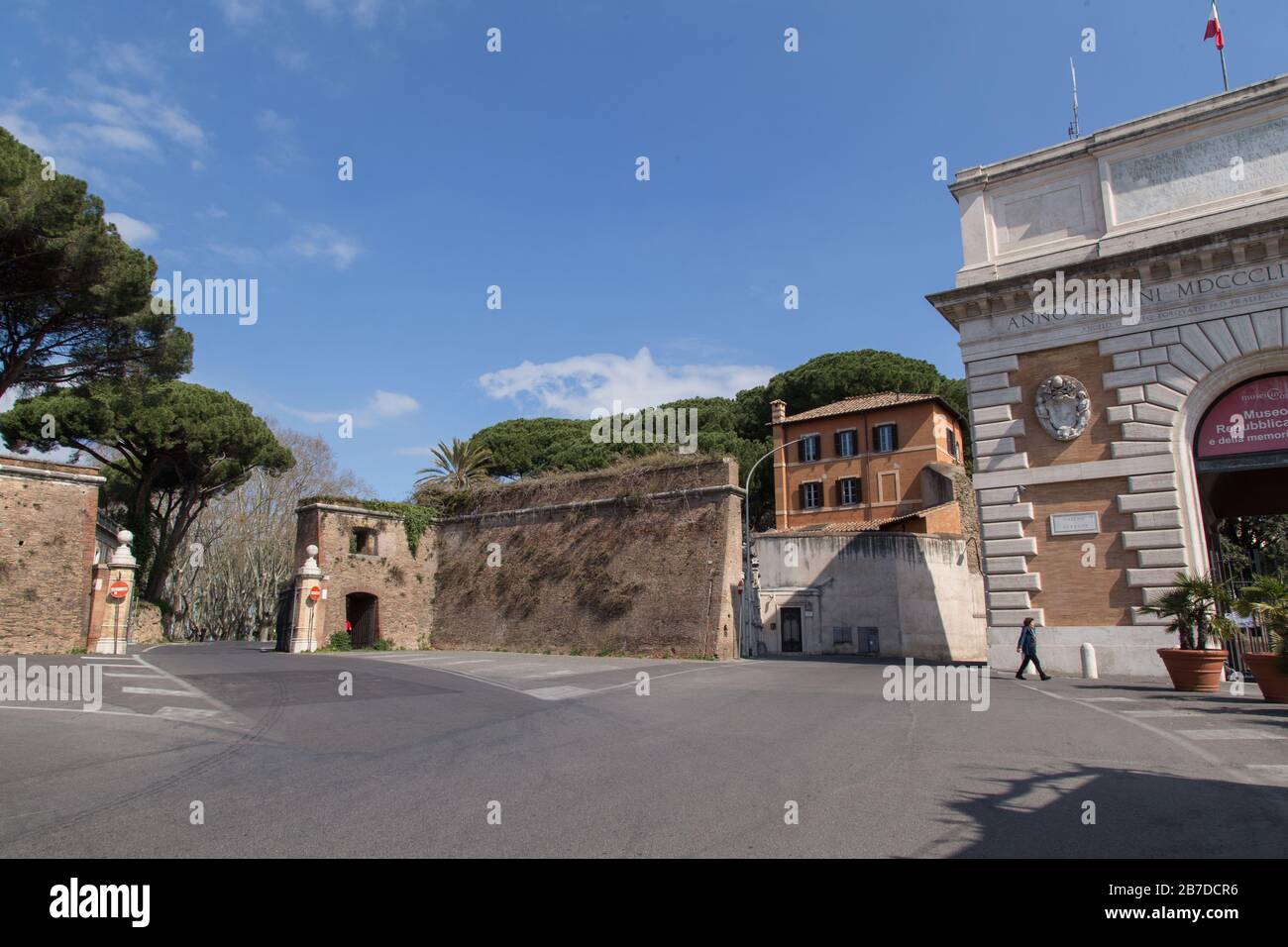 Roma, Italy. 15th Mar, 2020. View of Porta San Pancrazio on Janiculum Hill in Rome Roads in Rome with a few people on the morning of 15 March 2020, after the Italian Government Law Decree of 11 March 2020 (Photo by Matteo Nardone/Pacific Press) Credit: Pacific Press Agency/Alamy Live News Stock Photo