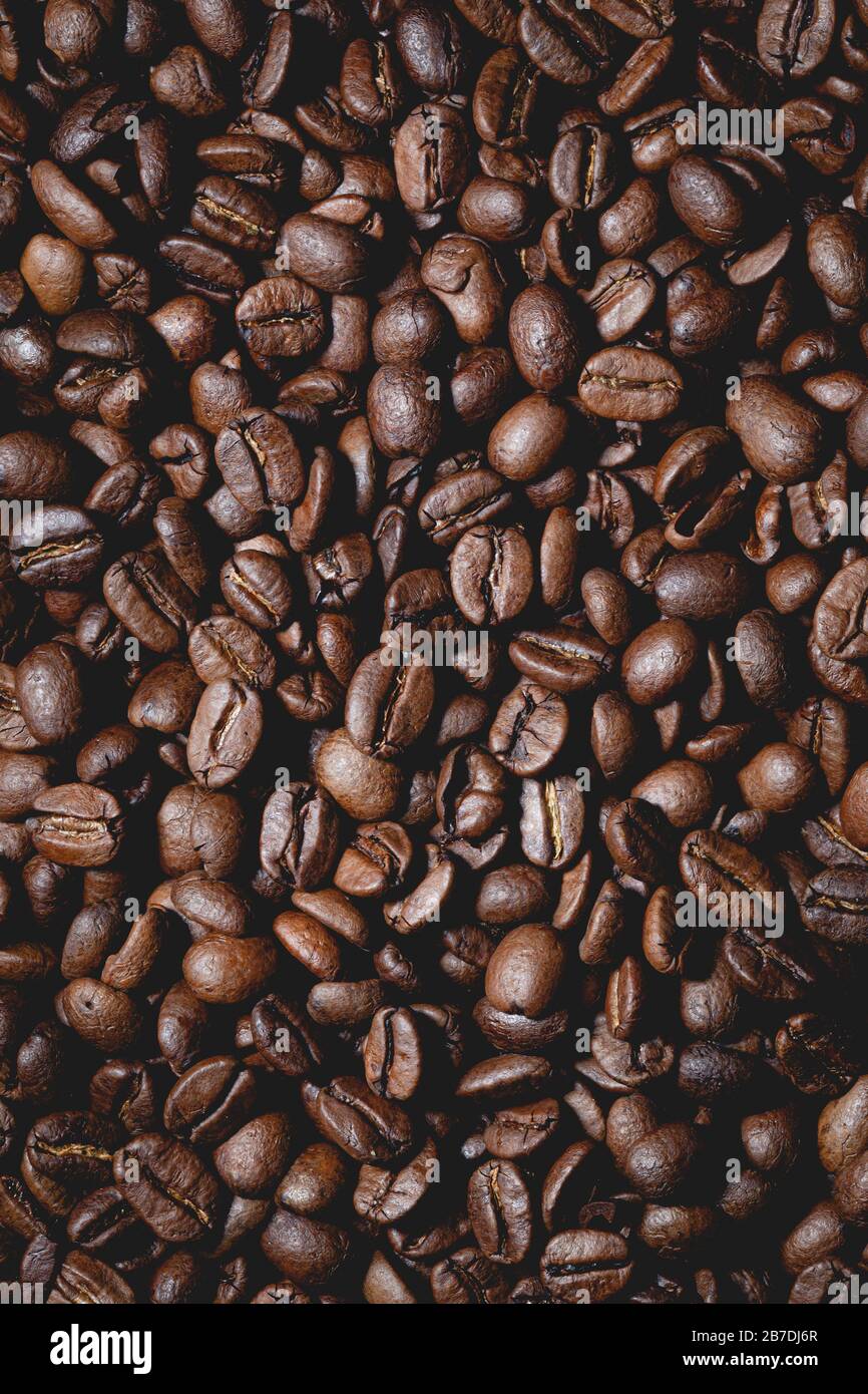 Macro photography of roasted coffee beans Stock Photo - Alamy