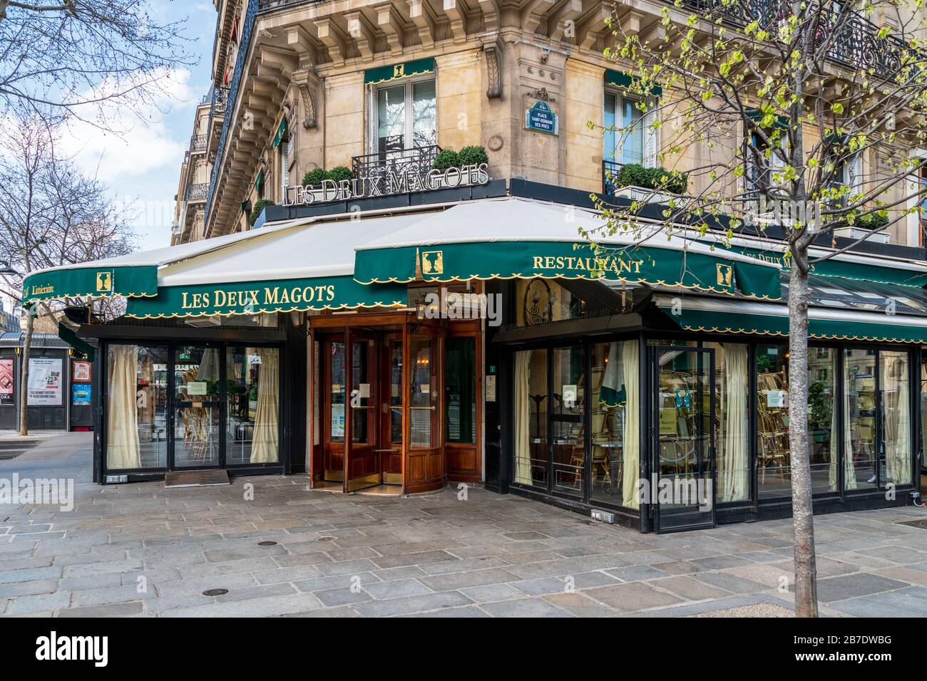 Cafe les Deux Magots closed because of Coronavirus epidemic - Paris, France Stock Photo