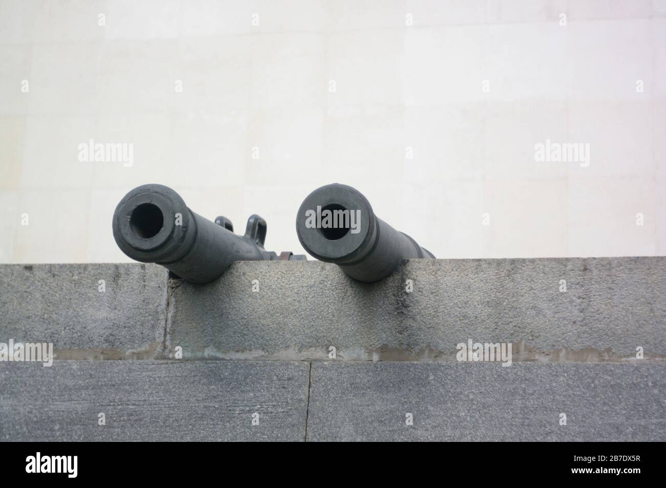 antique cannon on wall Stock Photo - Alamy