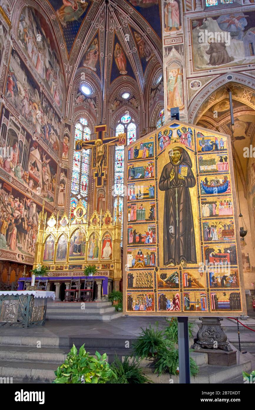 FLORENCE ITALY INTERIOR SANTA CROCE CHURCH THE FRANCISCAN BASILICA