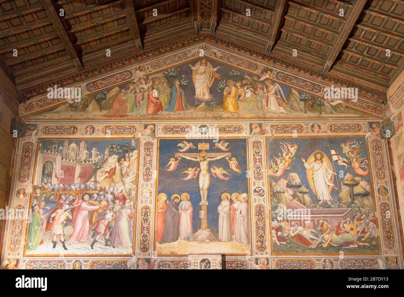 FLORENCE ITALY INTERIOR SANTA CROCE CHURCH FOUR FRESCOES SACRISTY TOP IS ASCENSION BY GERINI RIGHT IS RESURRECTION BY GERINI CENTRE IS CRUCIFIXION BY Stock Photo