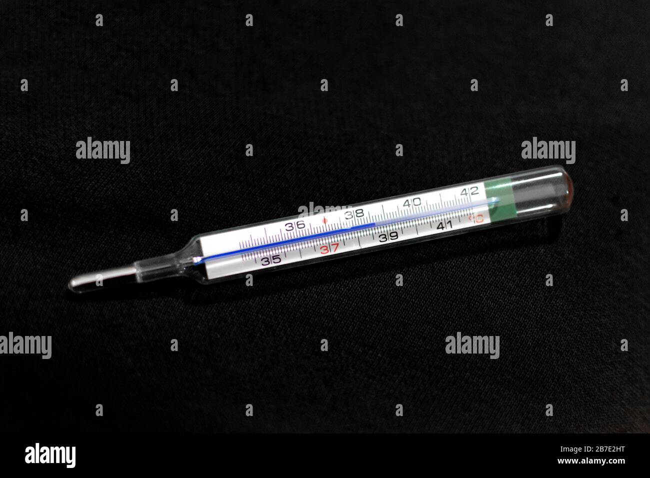 Graduated glass thermometer hires stock photography and images Alamy