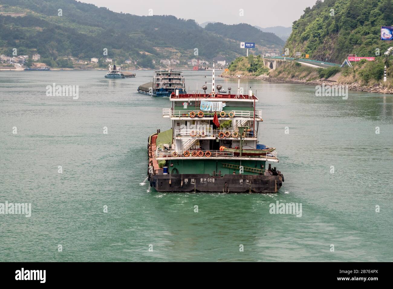 Local river shipping, Xiling Gorge, 3 Gorges, Yangtze River Stock Photo