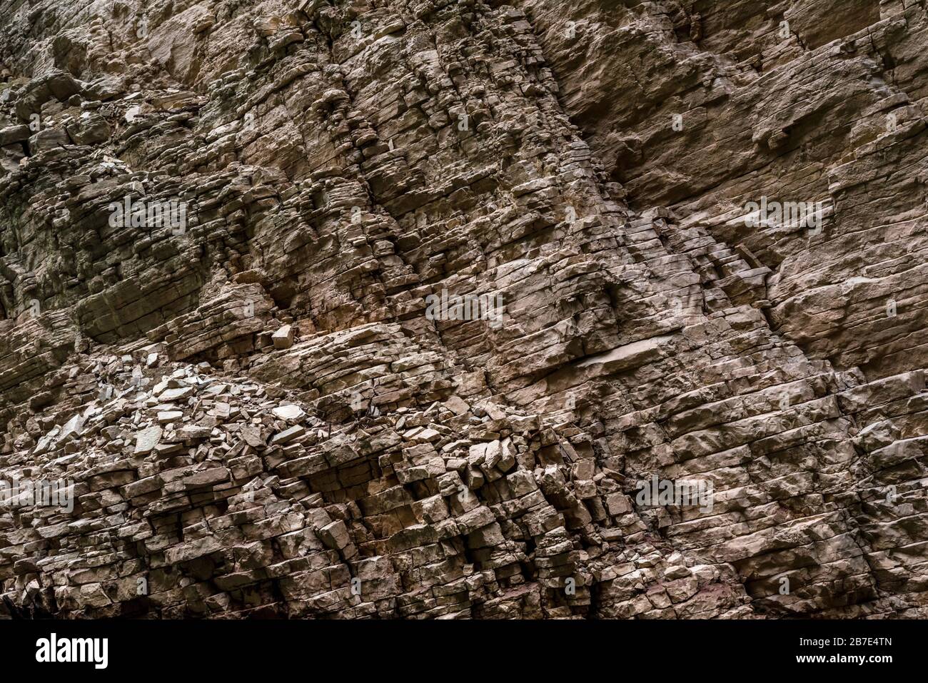 Ancient limestone rock formation, Goddess Stream , 3 Gorges, Yangtze River Stock Photo