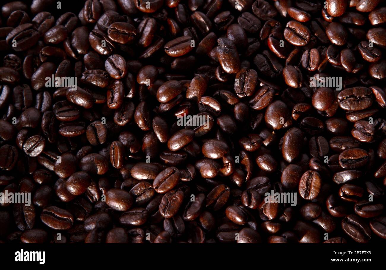 Top view of a pile of roasted Coffee beans Stock Photo - Alamy