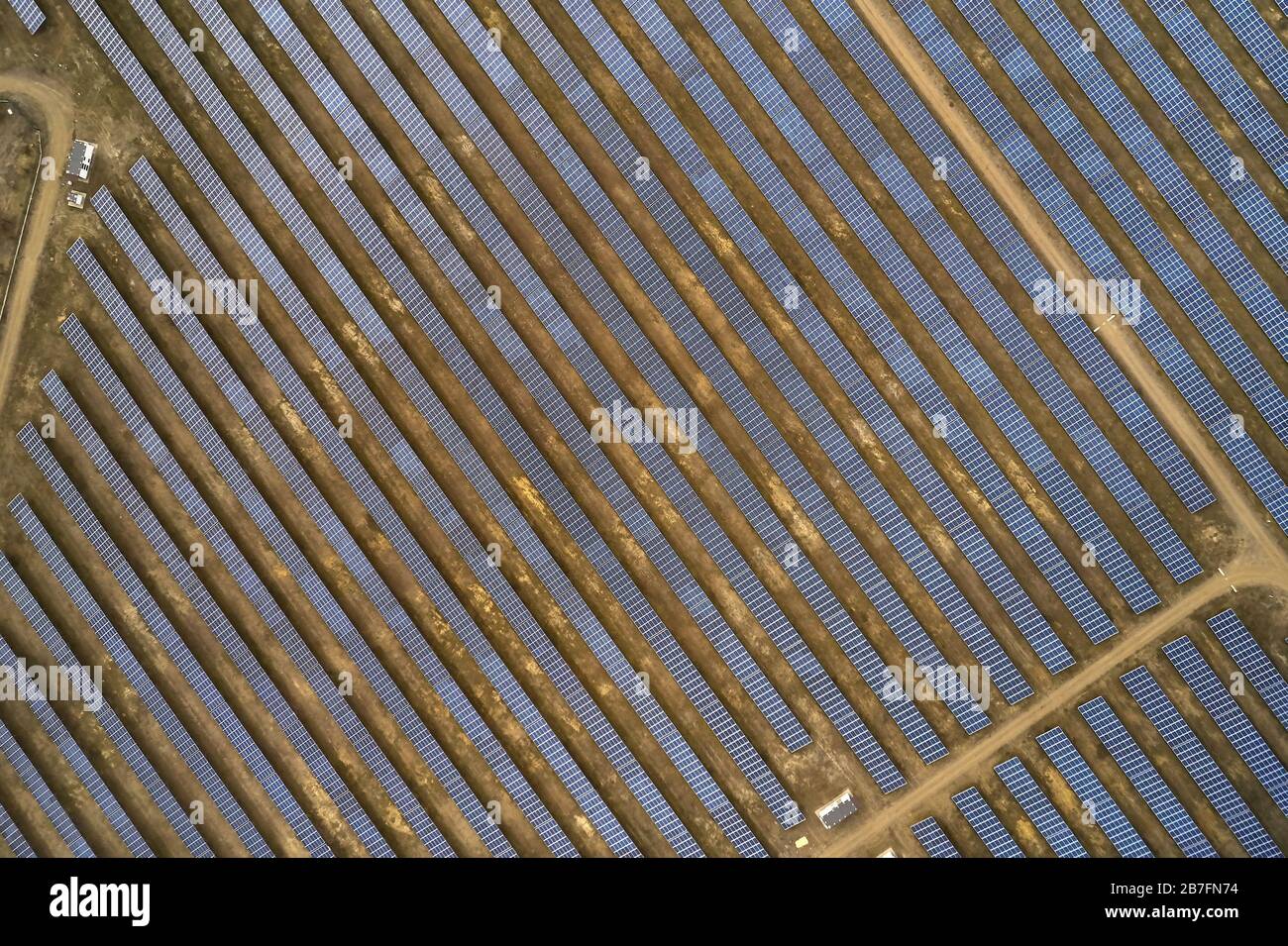 Solar panel array aerial hi-res stock photography and images - Alamy