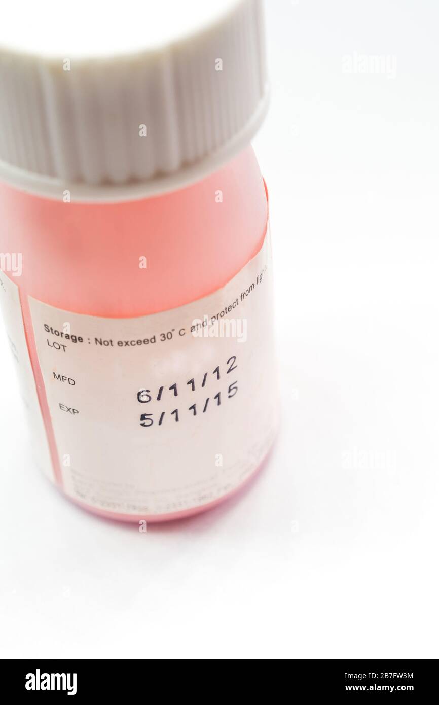Expiry date printed at the side label of plastic medicine bottle Stock Photo