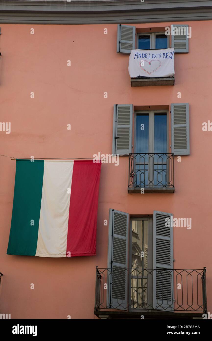 Siadra Tutto Bene Hi res Stock Photography And Images Alamy siadra-tutto-bene-hi-res-stock-photography-and-images-alamy