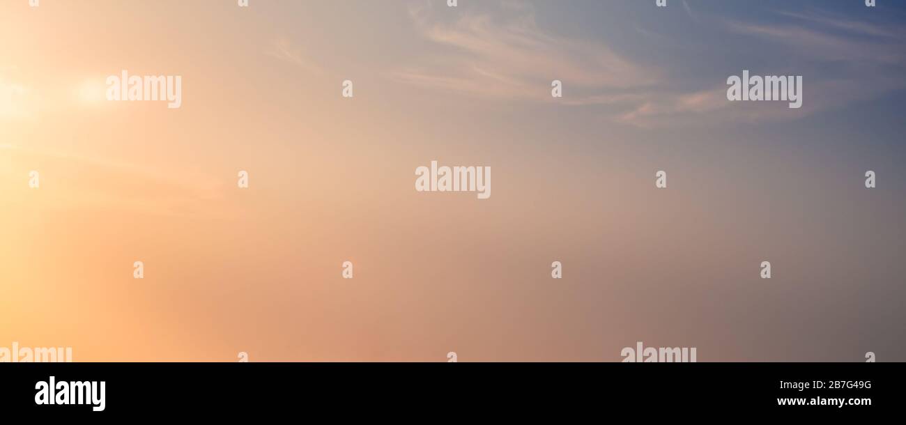 Sunlight sky background hi-res stock photography and images - Alamy