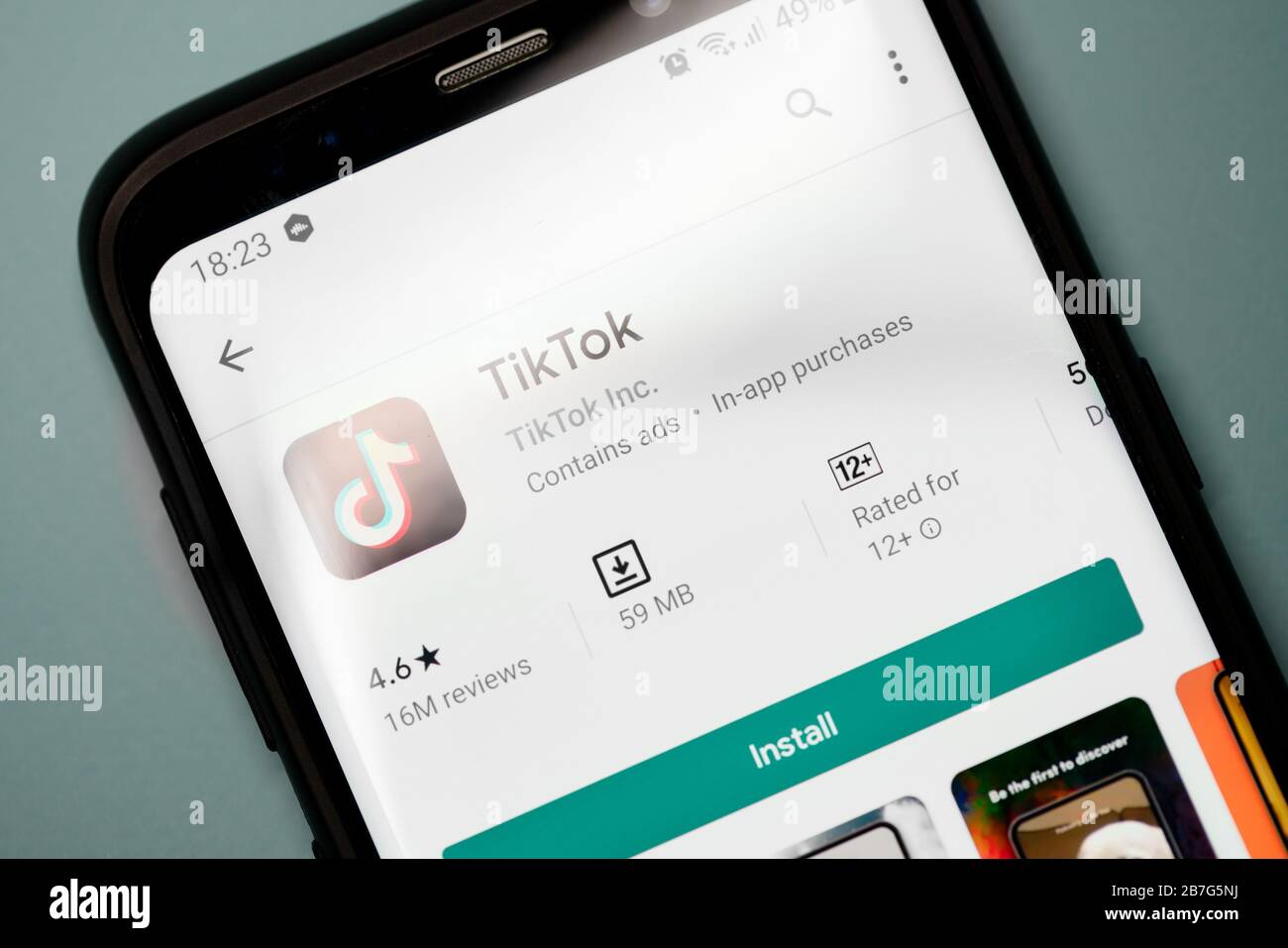 Tik tok screen interface hi-res stock photography and images - Alamy