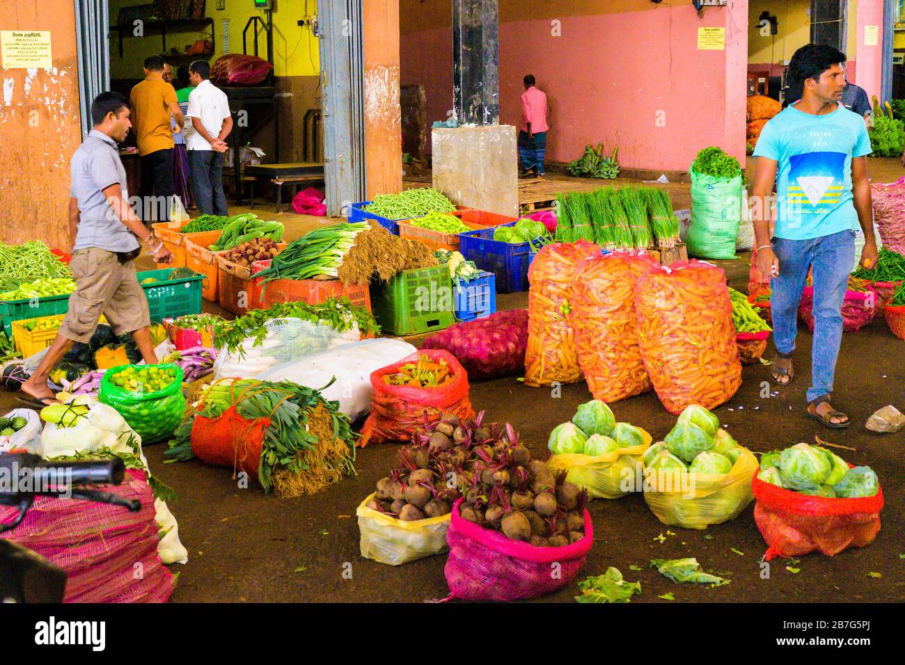 Economic centre of sri lanka hires stock photography and images Alamy
