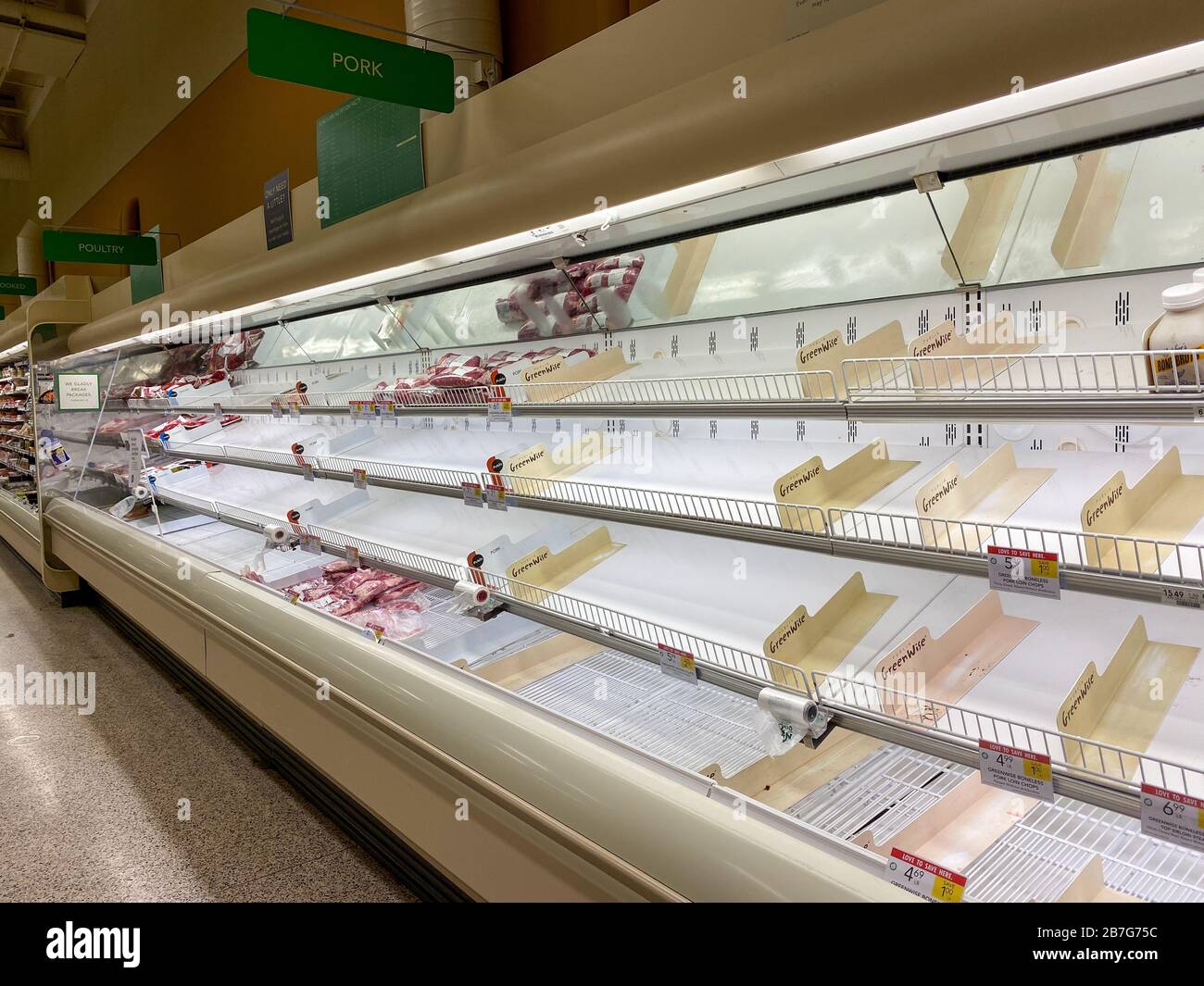 Empty meat counter hi-res stock photography and images - Alamy