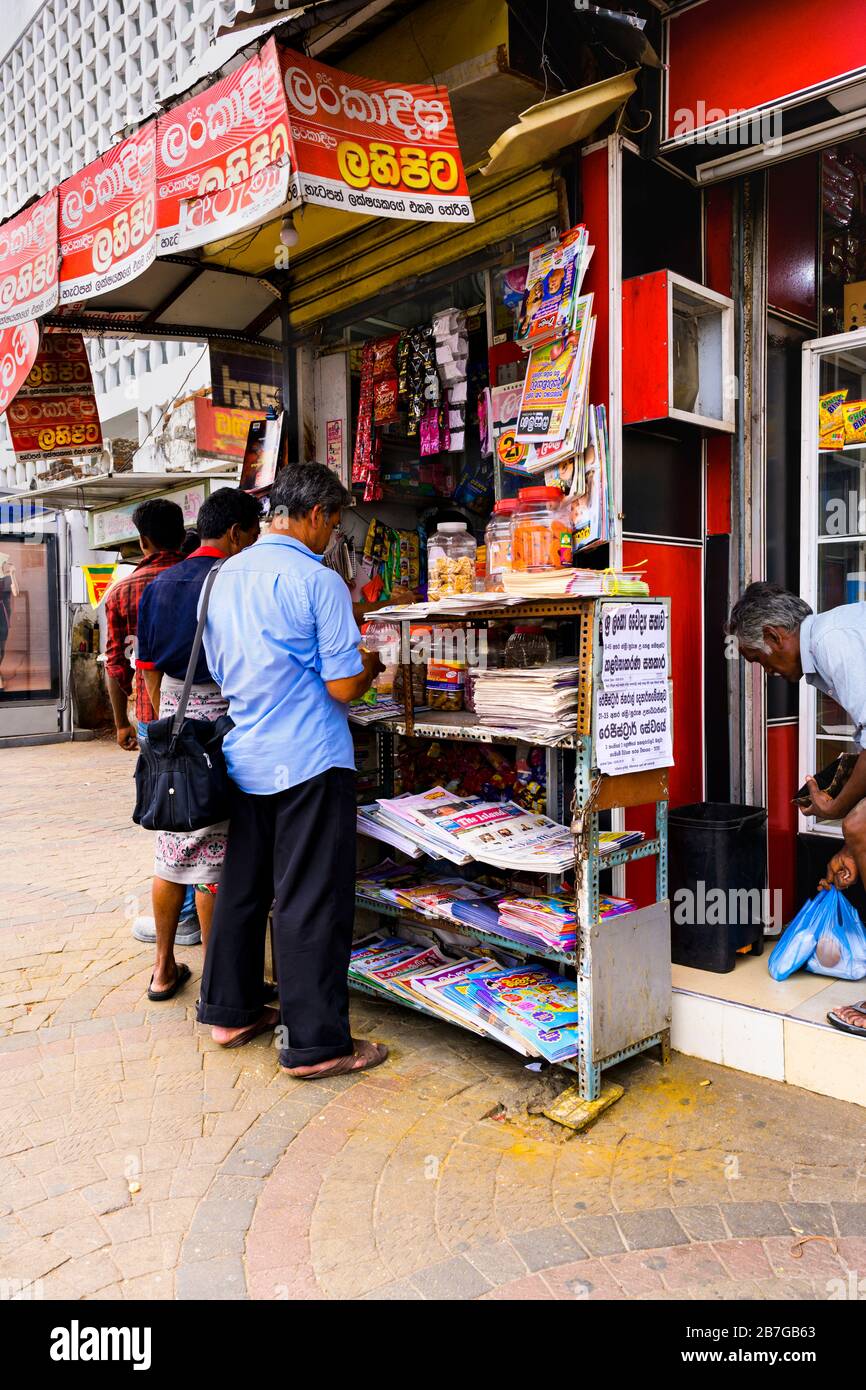 South Asia Sri Lanka Capital City Colombo 7 Alexandra Place busy