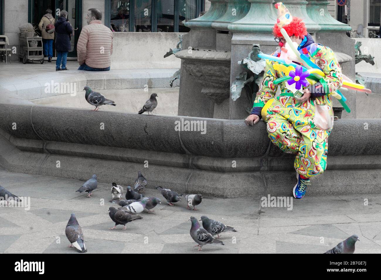 Sad clown red nose hi-res stock photography and images - Alamy