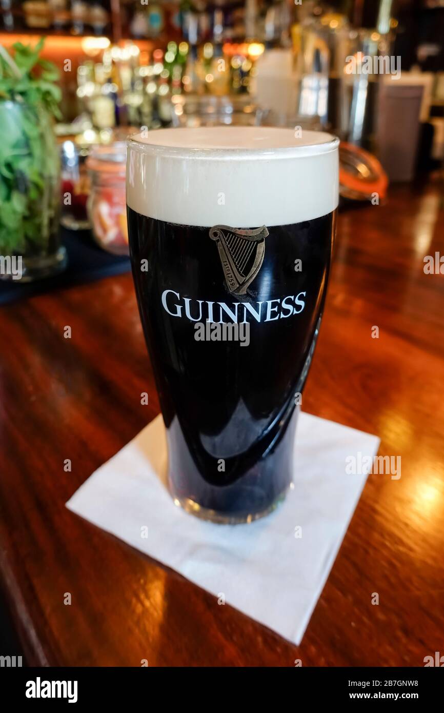 Download Guinness Draught High Resolution Stock Photography And Images Alamy Yellowimages Mockups