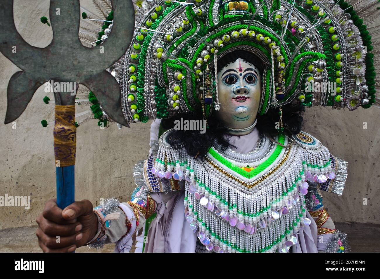 Purulia Chhau dancer playing the role of the hindu god Shiva ( India) Stock Photo