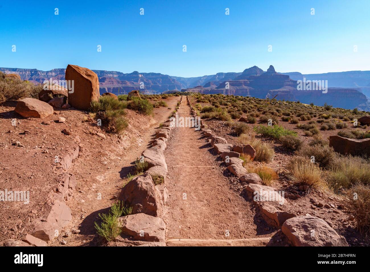hiking the south kaibab trail at skeleton point in grand canyon national park in arizona in the