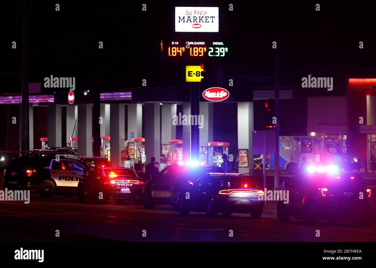 Springfield, USA. 16th Mar, 2020. Springfield police say they responded to an active shooter situation late Mar. 15, 2020 night that includes at least one fatality. Tshooting00064 (Photo by Nathan Papes/Springfield News-Leader/Imagn /USA Today Network/Sipa USA) Credit: Sipa USA/Alamy Live News Stock Photo
