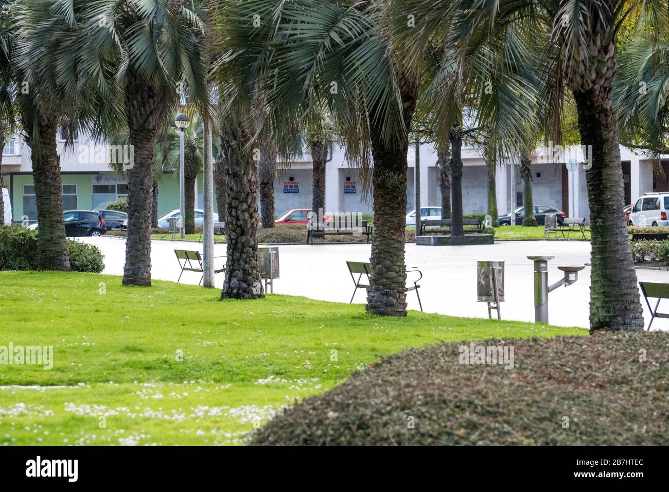 Gijon, Spain. 16th February, 2020. Moreda's park empty of people on February 16, 2020 in Gijon, Spain, after Spanish government approved Spain’s state of alarm decree to confine the whole country and reduce coronavirus infections. Coronavirus COVID-19 infections in Spain increase 1.000 in a day to reach 9.190, with more than 300 deaths. ©David Gato/Alamy Live News Stock Photo