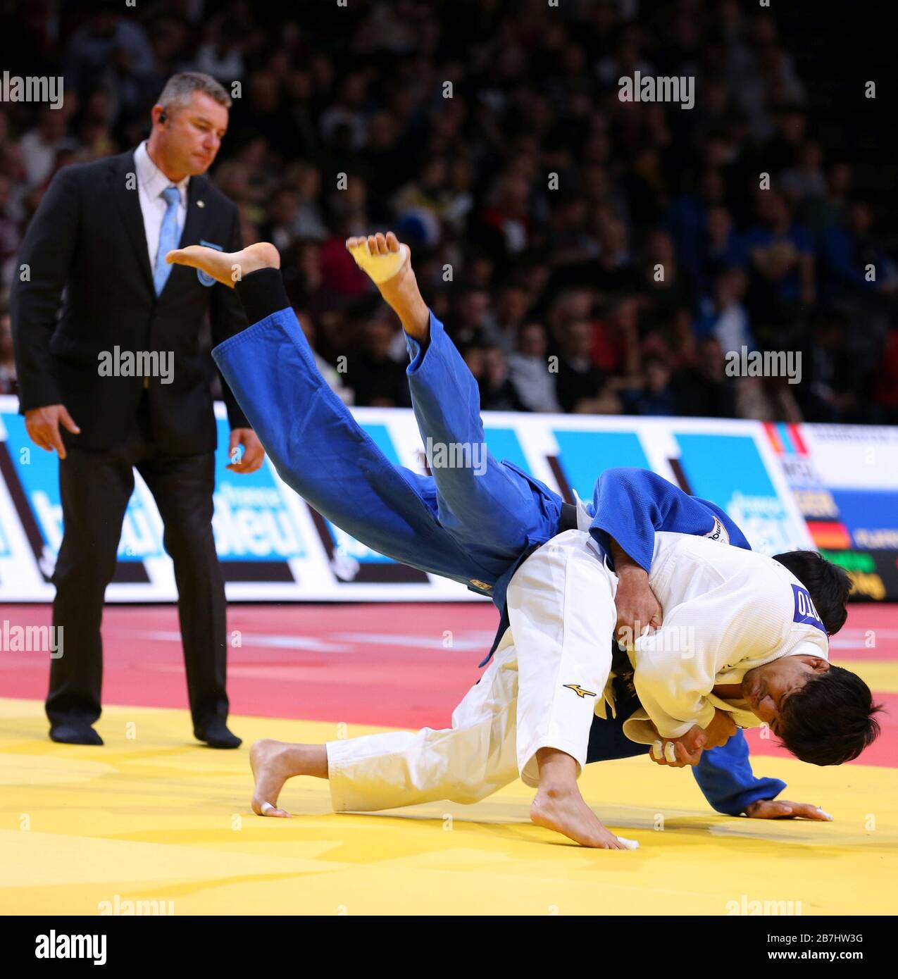 Paris, France - 08th Feb, 2020: Soichi Hashimoto for Japan against Odbayar Ganbaatar for Mongolia, Men's -73 kg, Round Three (Credit: Mickael Chavet) Stock Photo