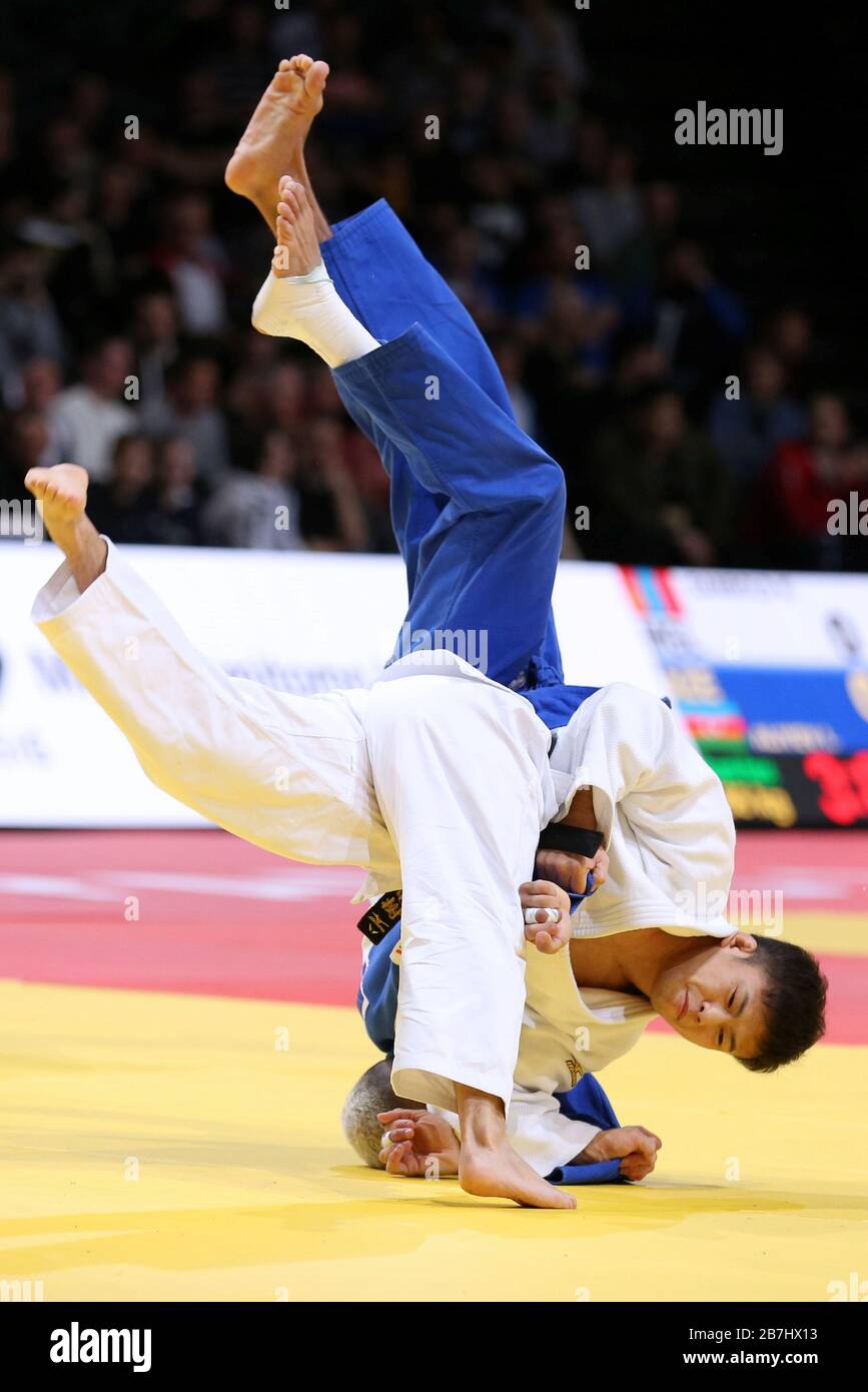 Paris, France - 08th Feb, 2020: Walide Khyar for France against Ryuju Nagayama for Japan, Men's -66 kg, Round Three (Credit: Mickael Chavet) Stock Photo