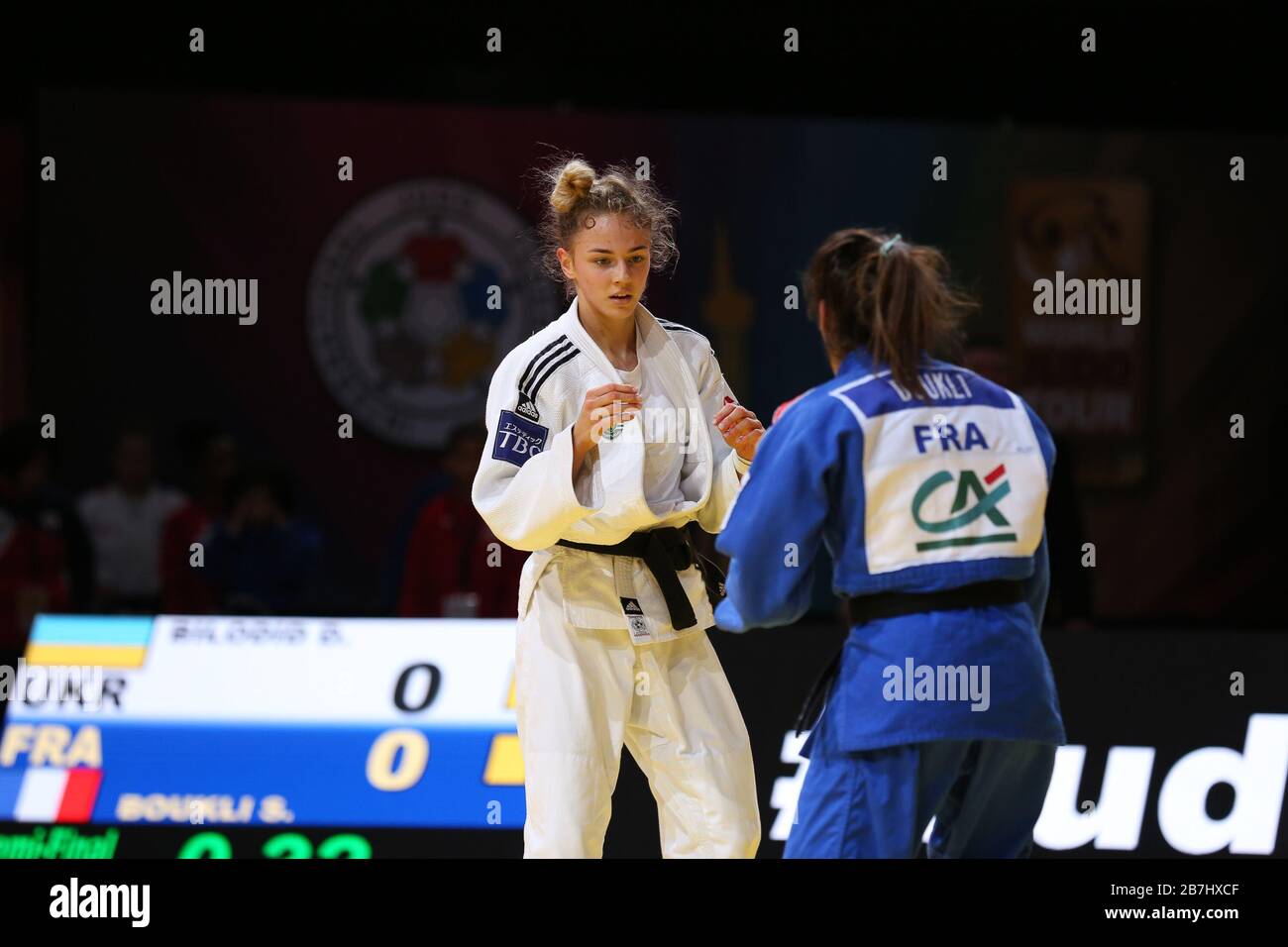 Paris, France - 08th Feb, 2020: Daria Bilodid for Ukraine against Shirine Boukli for France, Women's -48 kg, Semi-Final (Credit: Mickael Chavet) Stock Photo