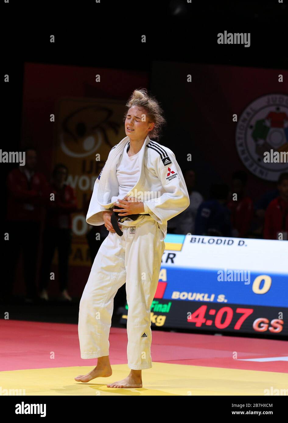 Paris, France - 08th Feb, 2020: Daria Bilodid for Ukraine against Shirine Boukli for France, Women's -48 kg, Semi-Final (Credit: Mickael Chavet) Stock Photo