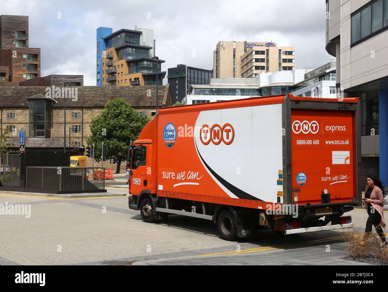Tnt delivery company hi-res stock photography and images - Alamy