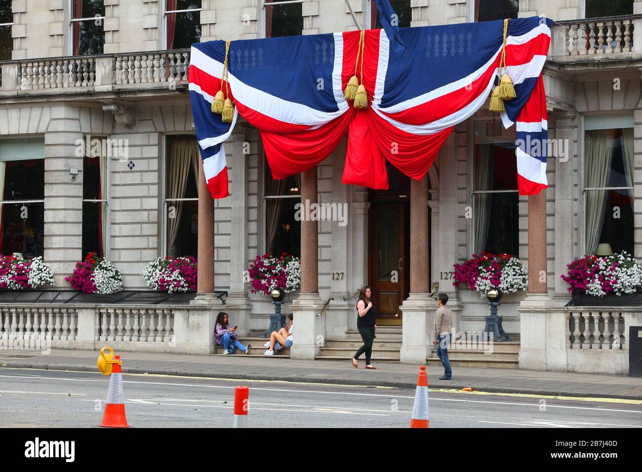 Cavalry and guards club hi-res stock photography and images - Alamy