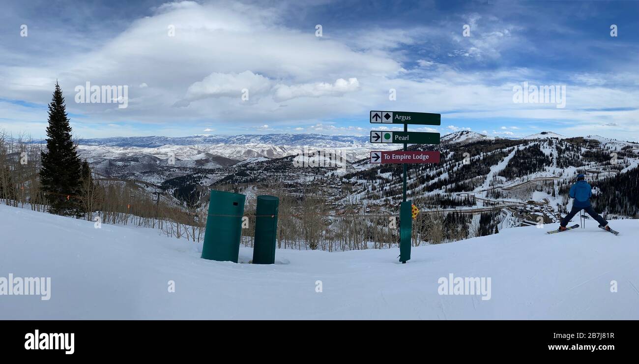 Park City, UT, USA. 28th Feb, 2020. Archive photo of Deer Valley Resort who, on Saturday announced plans to suspend ski area operations amid mounting concerns about COVID-19. February 28, 2020. Credit: Mpi34/Media Punch/Alamy Live News Stock Photo