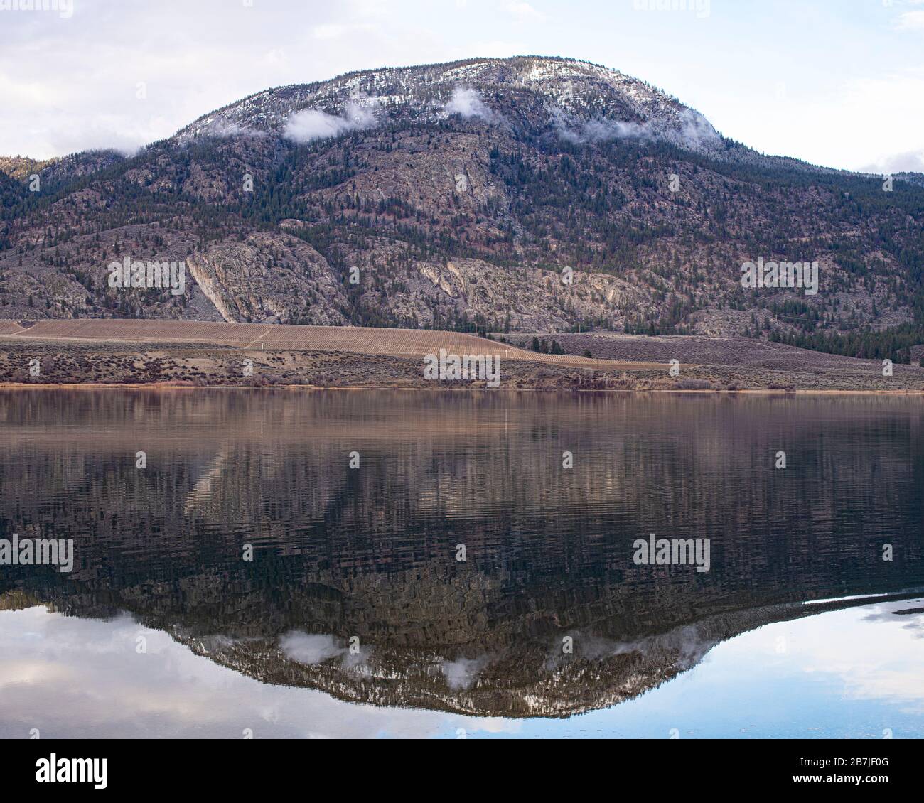 Osoyoos Winter High Resolution Stock Photography And Images Alamy