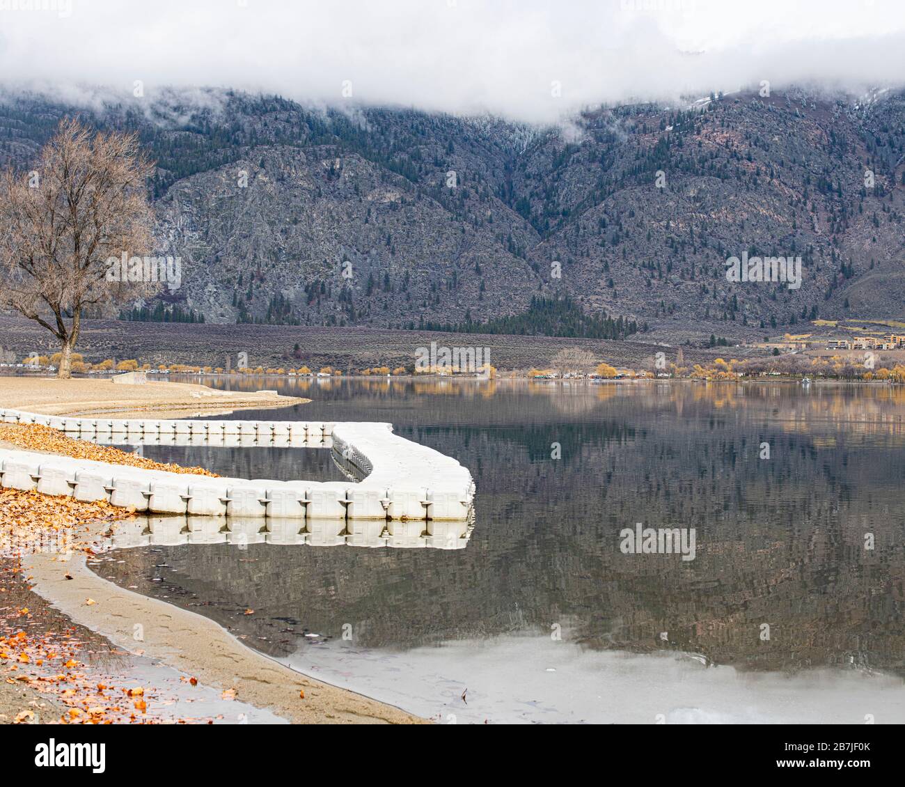 Osoyoos Winter High Resolution Stock Photography And Images Alamy