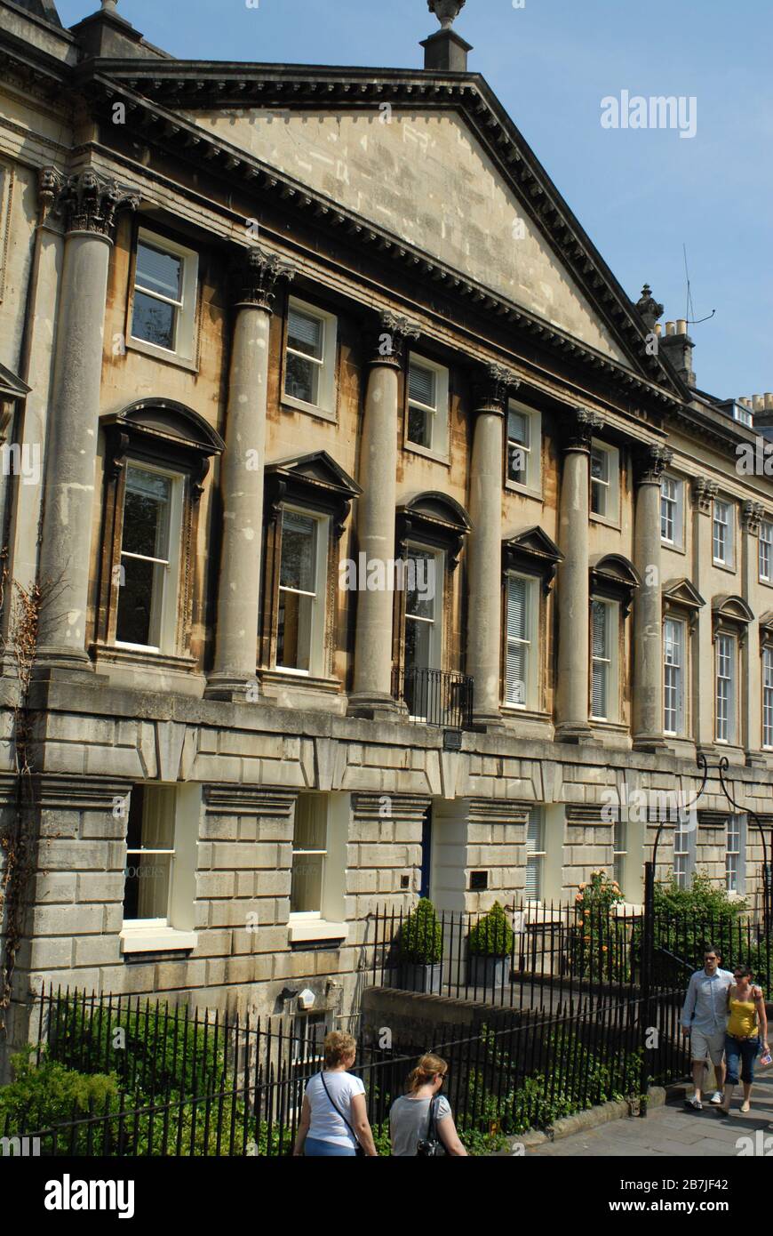 0927 The Queen square, Bath, North East Somerset Council. United