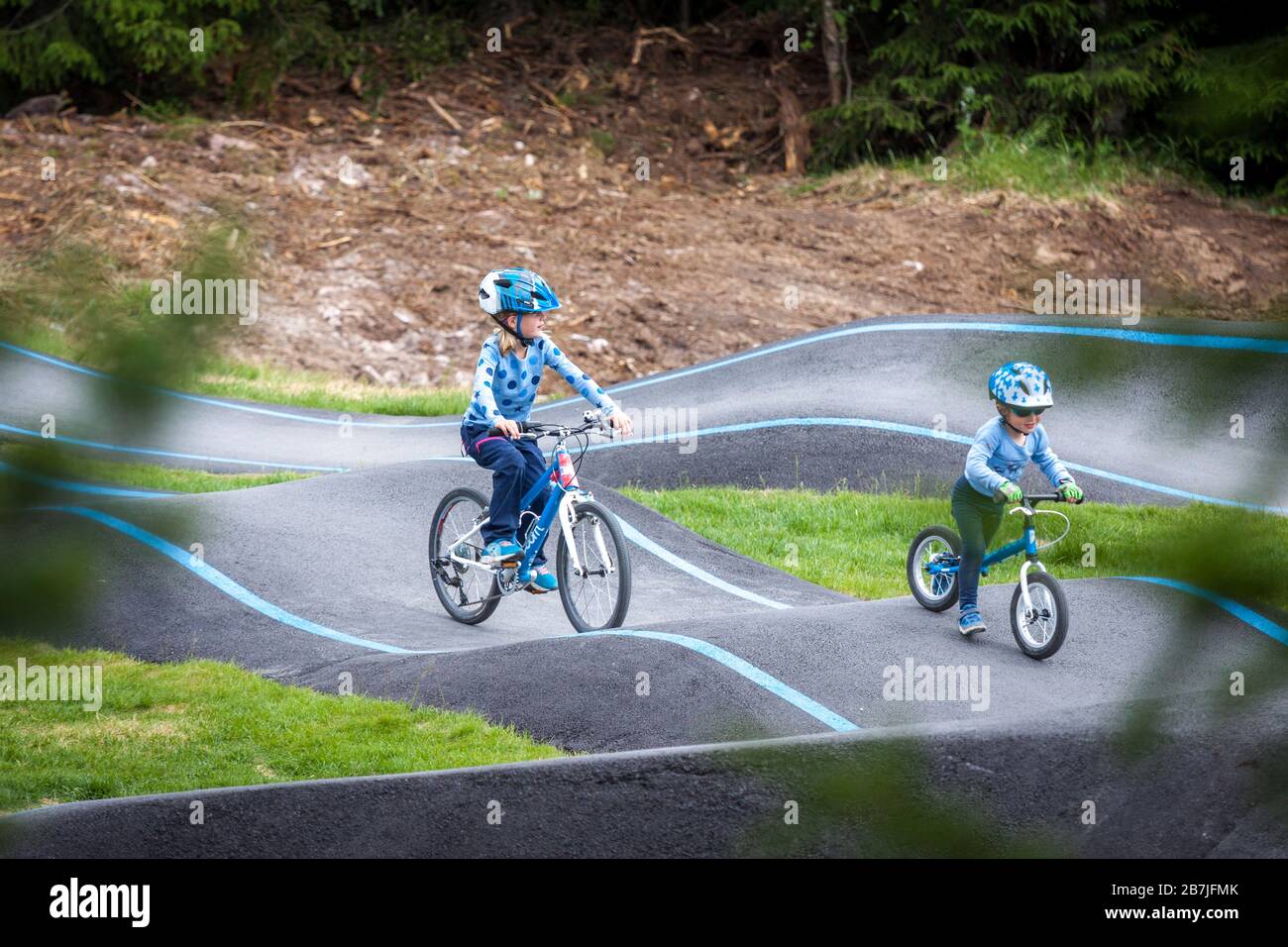 Kids bmx track 2025