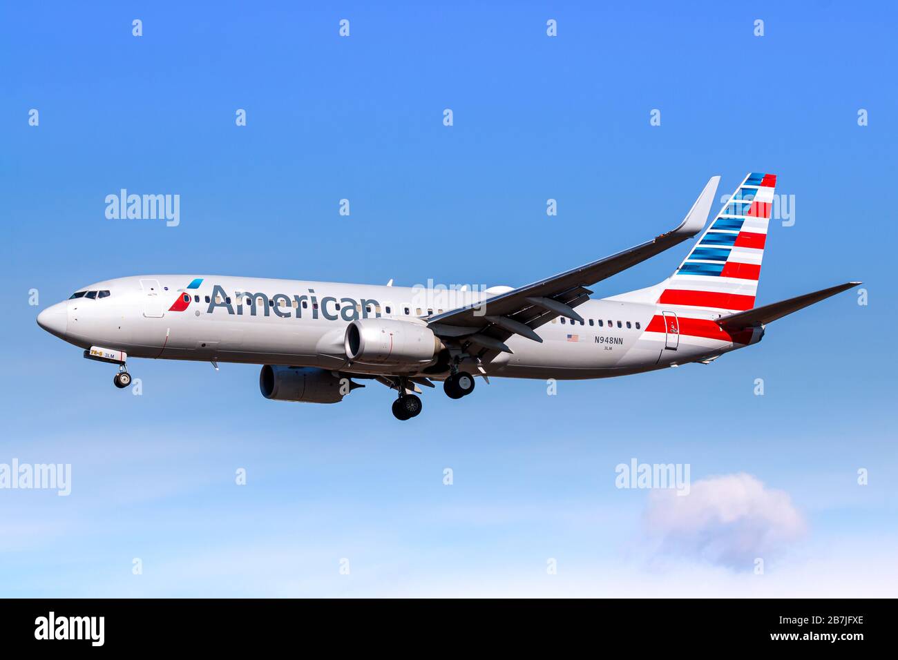 New York, USA February 29, 2020 American Airlines Boeing 737
